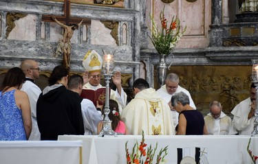 Bendición a la familia de Eleandro