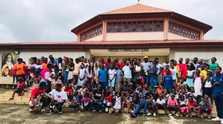 jovenes-en-la-parroquia-sta-maravillas-malabo-noticia_imagen