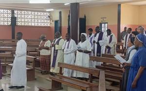 Una parroquia dominica en salida misionera ante la visita del Papa León XIV